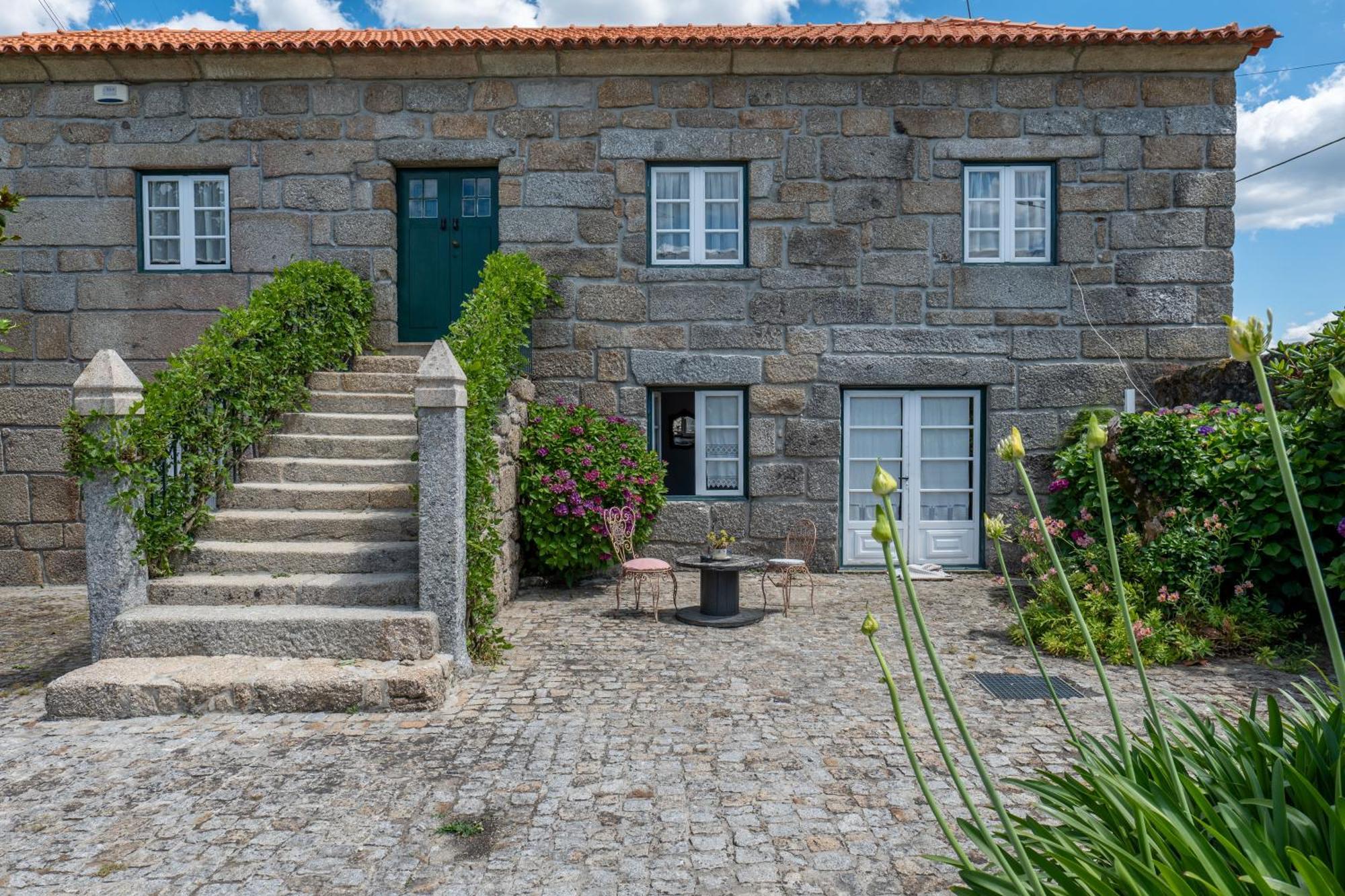 Quinta Do Carvalhal Alojamento, Penafiel Irivo Exteriör bild